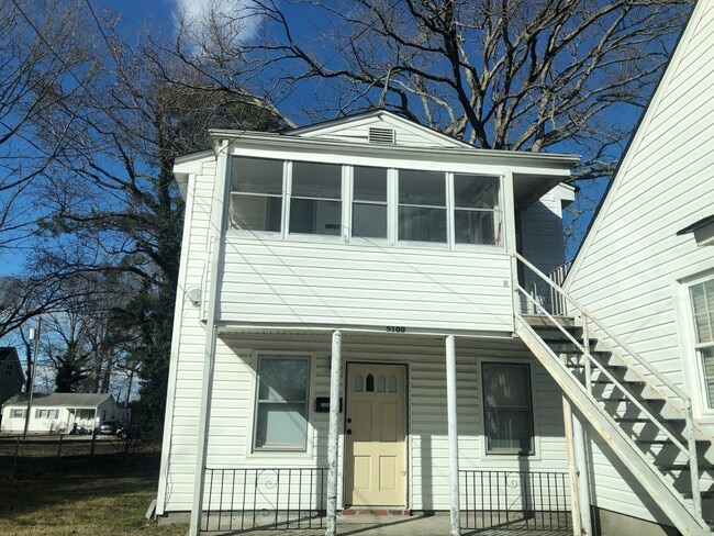 Building Photo - 5100 Woolsey St Rental