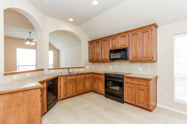 Photo - 20214 Broad Run Ln