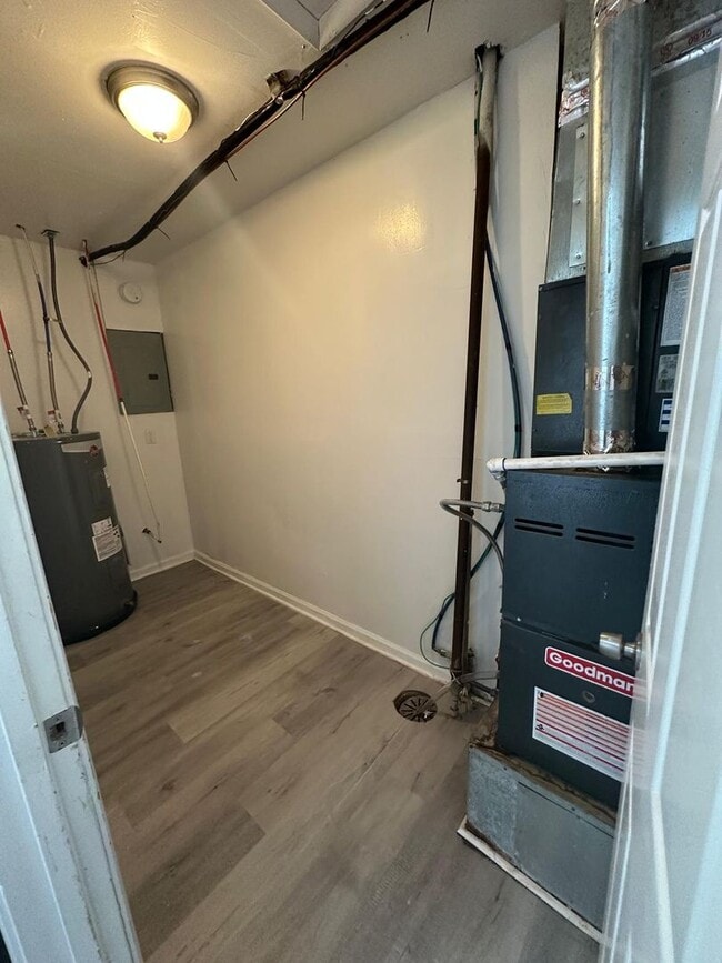 Photo - 4 bedroom 1 bath