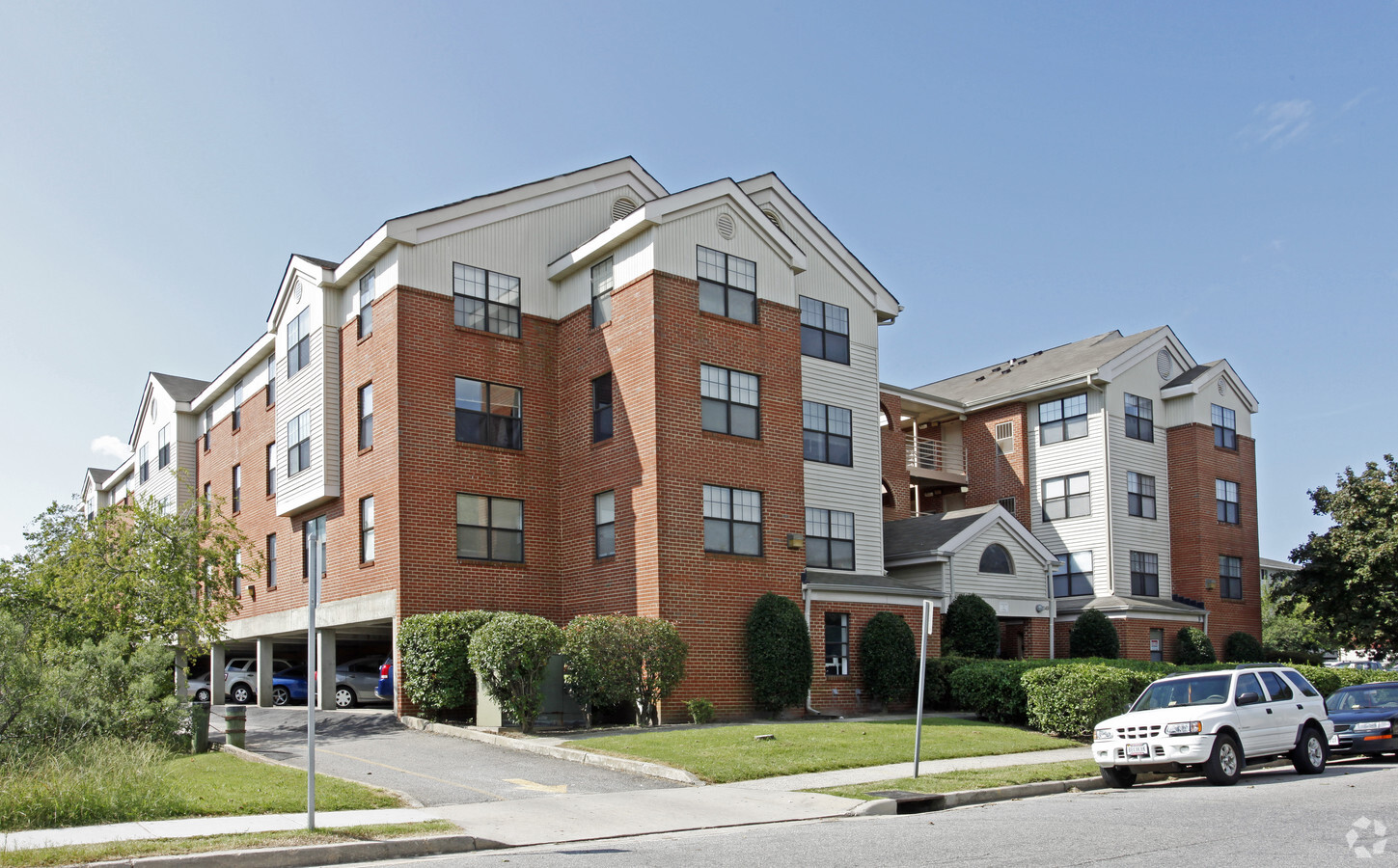 Photo - Old Dominion University Apartments