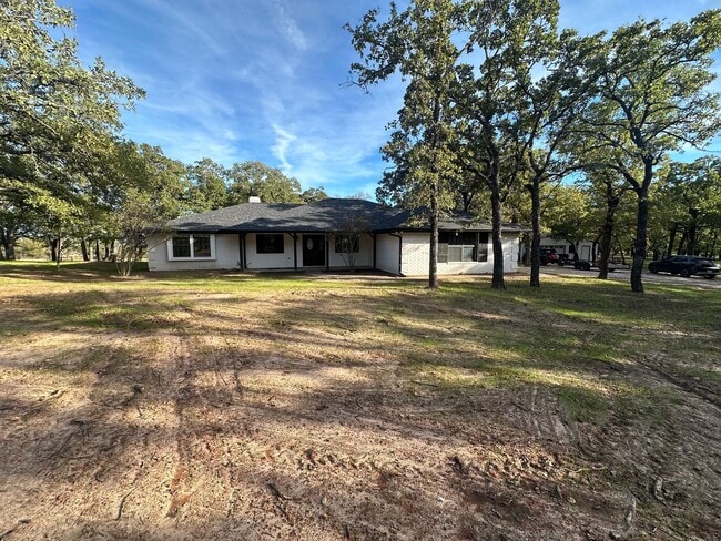 Photo - Beautiful HOME with almost 4 acres !! with 30x40 SHOP 3 bed 2 bath 2 car