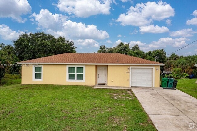 Building Photo - 2069 Detroit Dr Rental