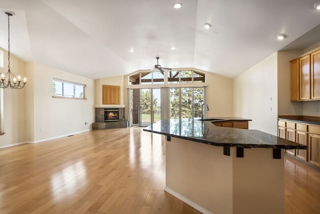 Photo - Beautiful Eagle Crest Home with Stunning Views and High-End Features!