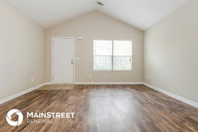 Photo - 5179 Tew Ln SW