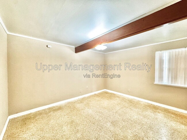 Photo - 2655 Hyman Pl