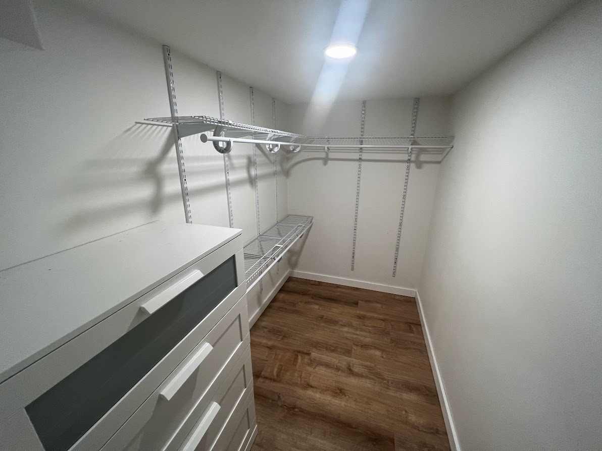 Photo - 919 Magdeline Dr