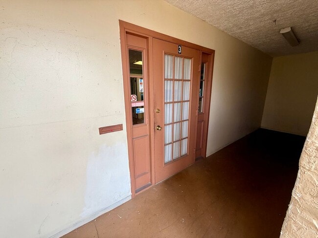 Photo - 7236 State Rd 52