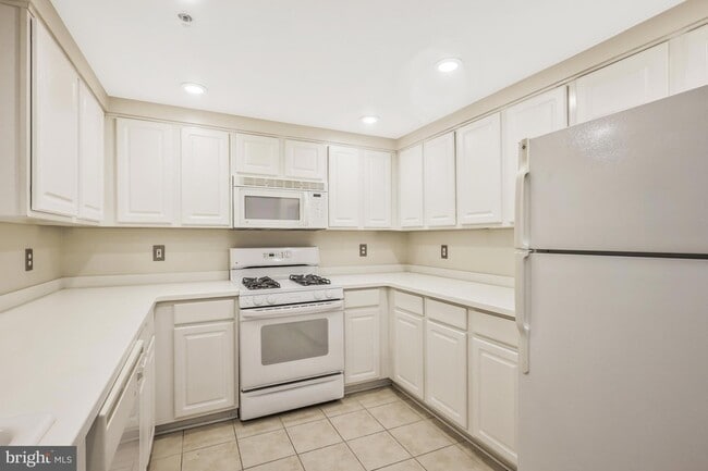 Photo - 3830 9th St N Unit 108E
