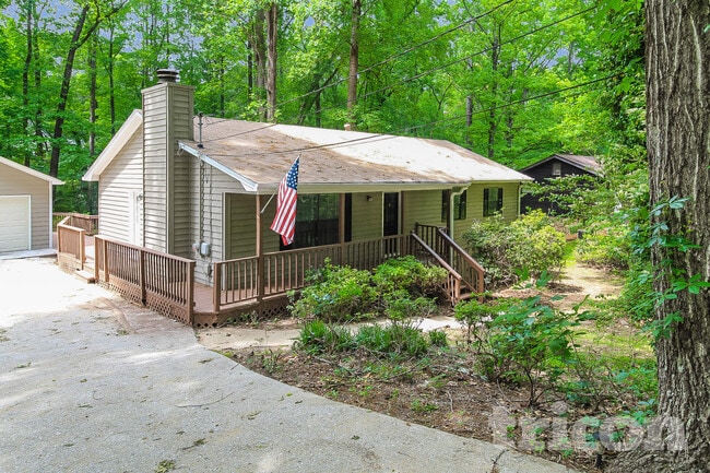 Building Photo - 4807 Alpine Dr SW