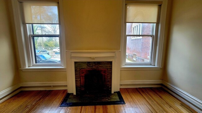 Photo - 223 S Cherry St Unit 1E