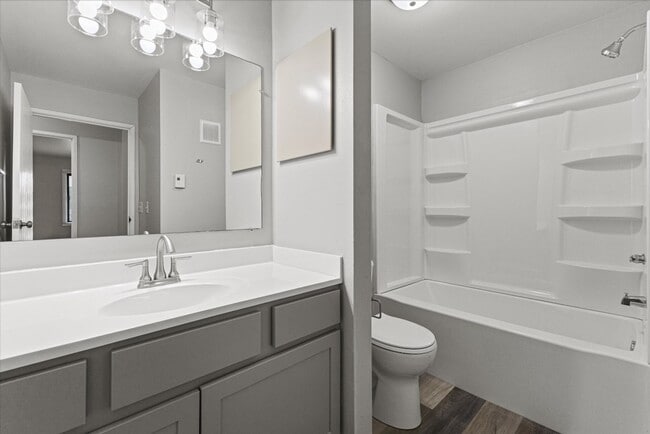 Photo - 591 W Arndt St Unit 233