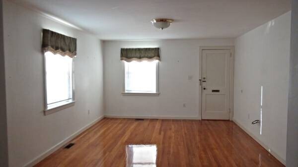 42 Chandler St Unit 1