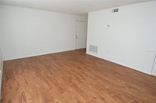 Photo - 8425 Cerro Cir Unit 163