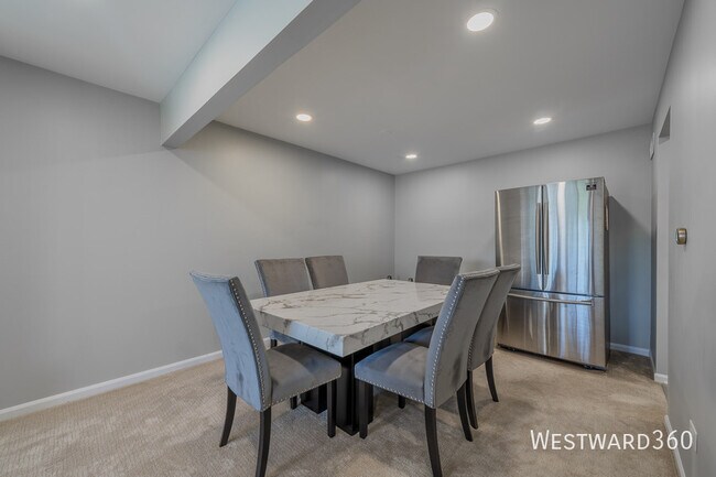 Photo - 5601 Carriage Way Dr Unit #202B