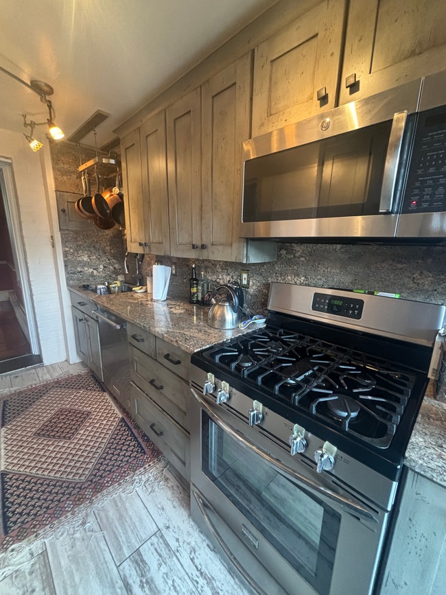 Photo - 26 Medfield St Unit 3