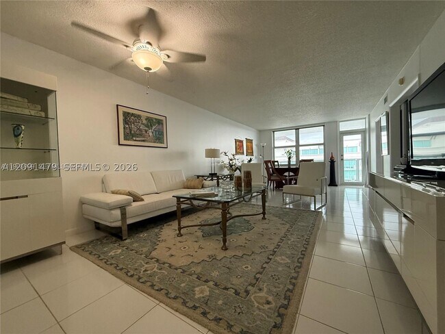 9511 Collins Ave Unit 1208