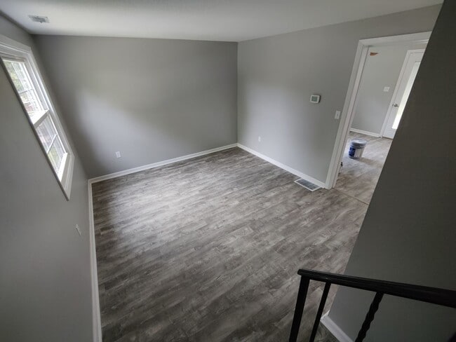 Photo - North Hills, North Park, Allison Park - 2 Bedroom Duplex!