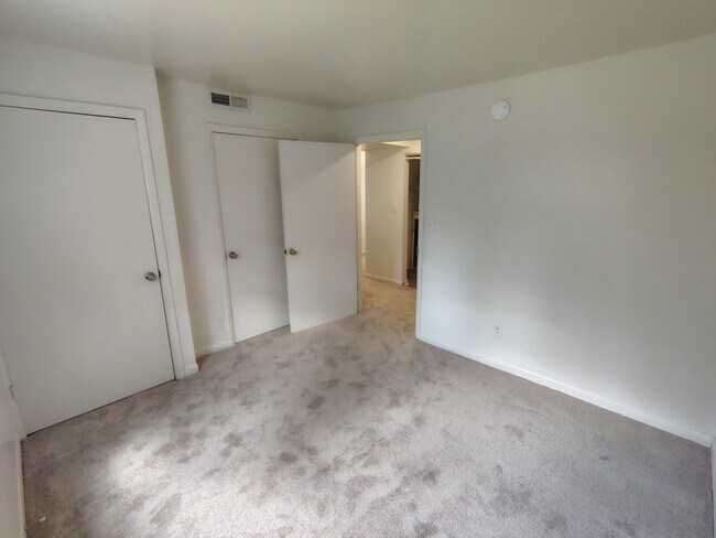Photo - 600 Reusens Rd Unit N146