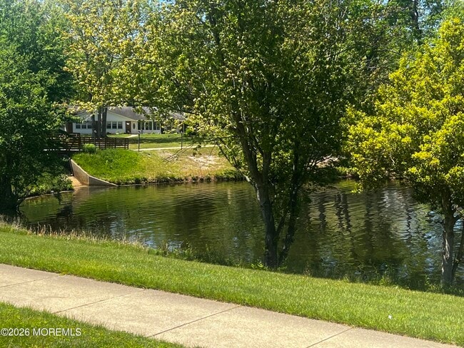 Photo - 106A Edinburgh Ln