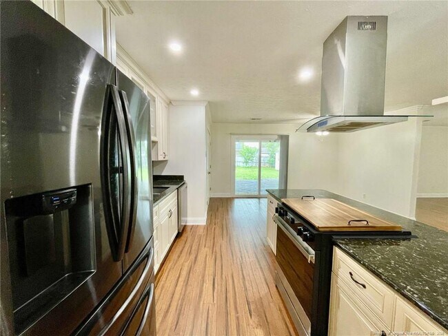 Photo - 6826 Beaver Stone Rd