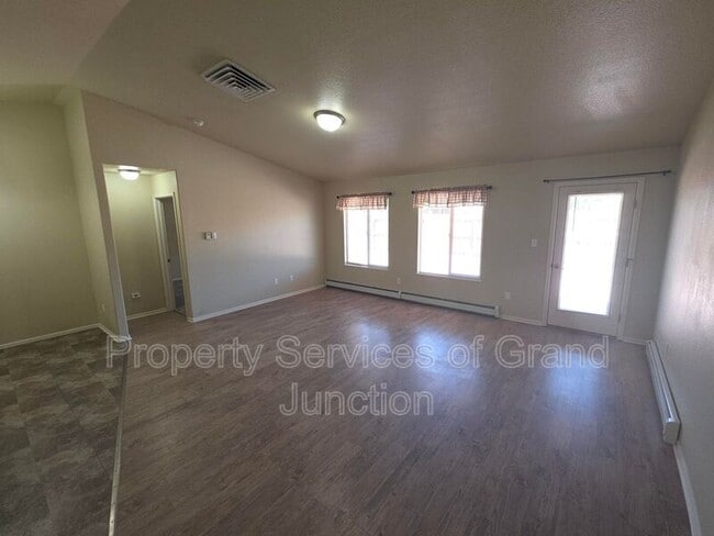 Photo - 3154 Glendam Drive
