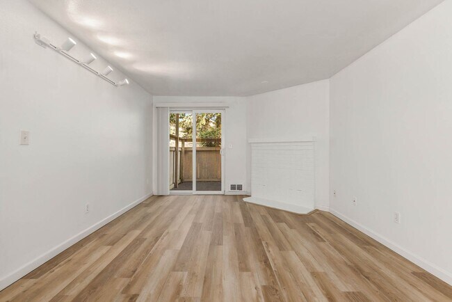 Photo - 14200 171st Ave NE Unit #A106