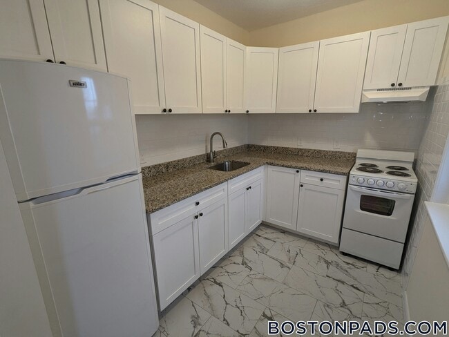 Photo - 2018 Commonwealth Ave Unit 36