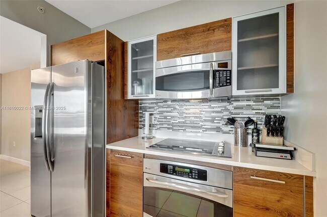 Photo - 480 Hibiscus St Unit 325