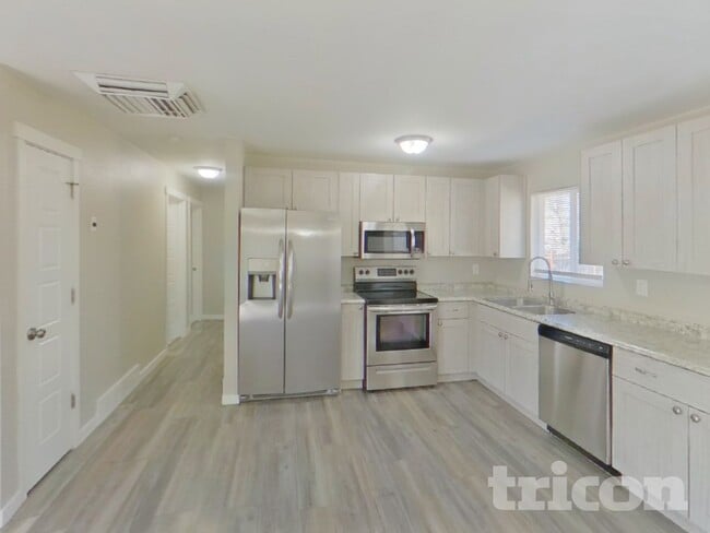 Photo - 1209 Capulin Dr