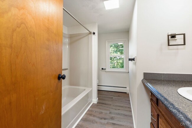 Building Photo - 3183 Mohawk St