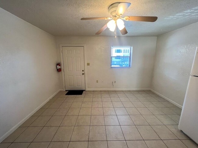 Photo - 1406 SW 18th Pl Unit 11