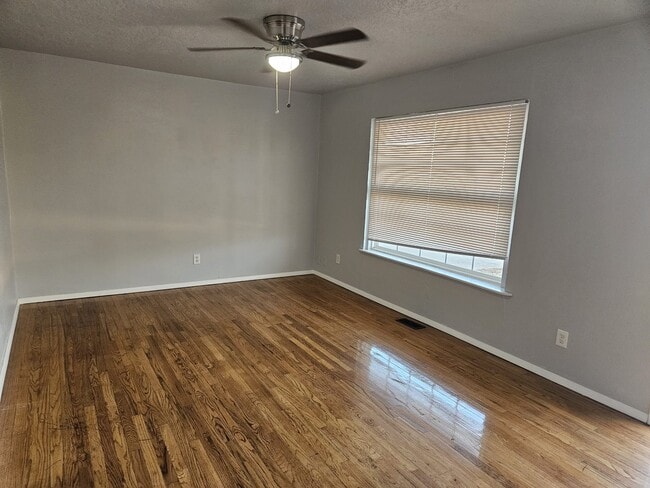 Photo - 1902 NW 39th St