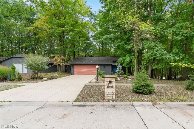 Photo - 17767 Falling Leaves Rd