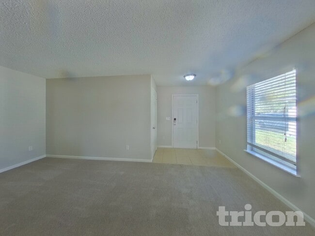 Photo - 7125 Beekman Lake Dr