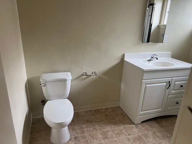 Photo - 11933 W Magnolia Blvd