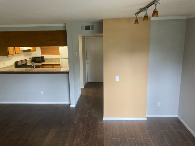 Photo - 550 Orange Ave Unit 137