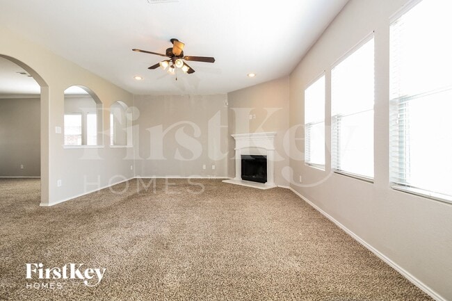 Photo - 1636 Grassy View Dr