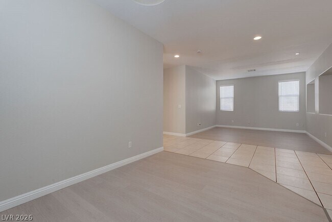 Photo - 9129 Drifting Bay St