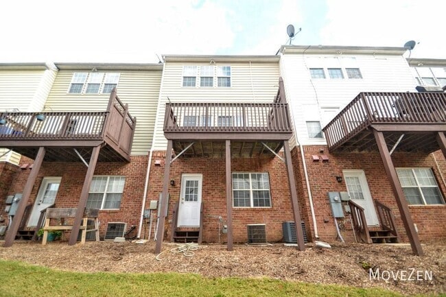 Photo - 5474 Werburgh St