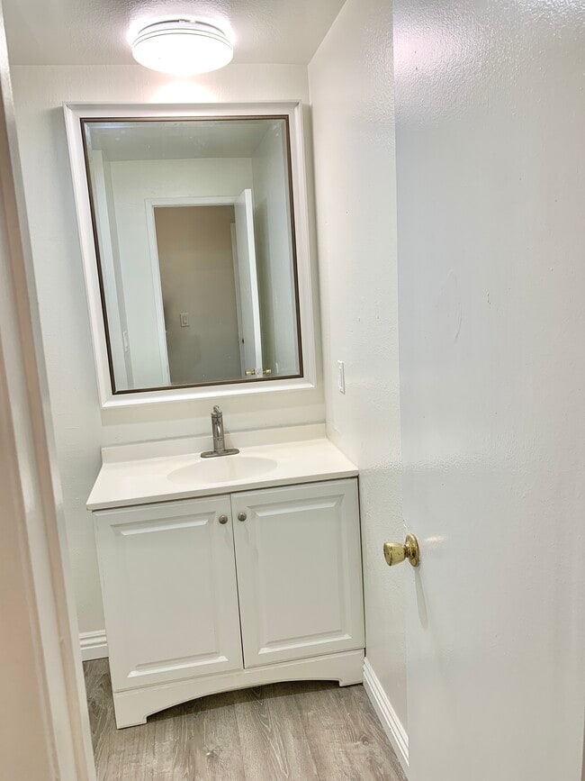 Photo - 1707 Pacific Coast Hwy Unidad 124B