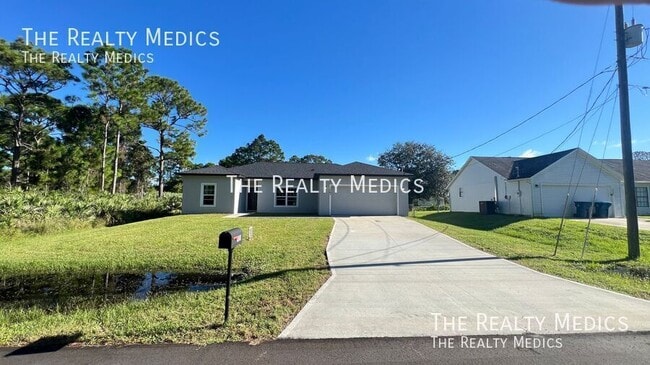 Photo - 1063 Pappas Rd SE
