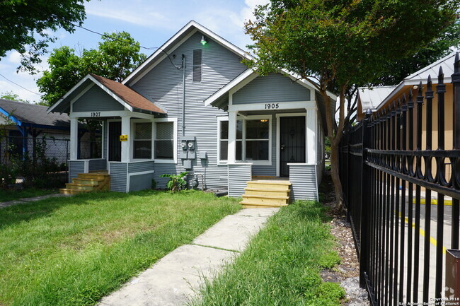 Building Photo - 1905 Buena Vista St Rental