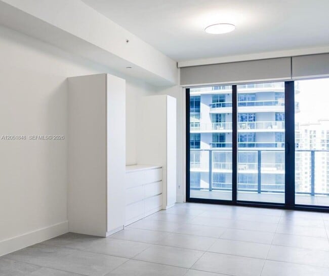 Photo - 1010 Brickell Ave Unit 3210