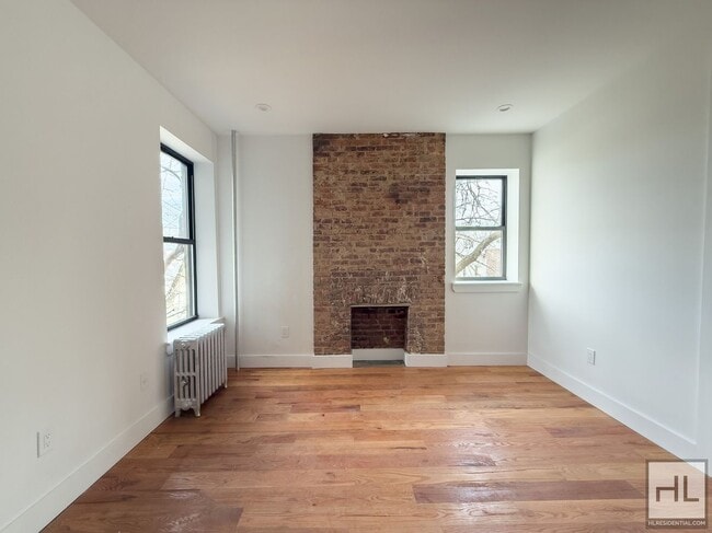 Photo - PROSPECT PLACE / Spacious Crown Heights Renovated 3-Bed 2-Bath / No Fee Unit C2