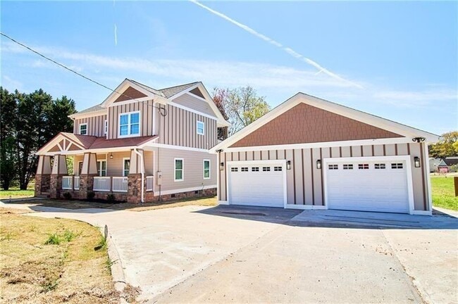 Photo - 290 Valley Hill Rd