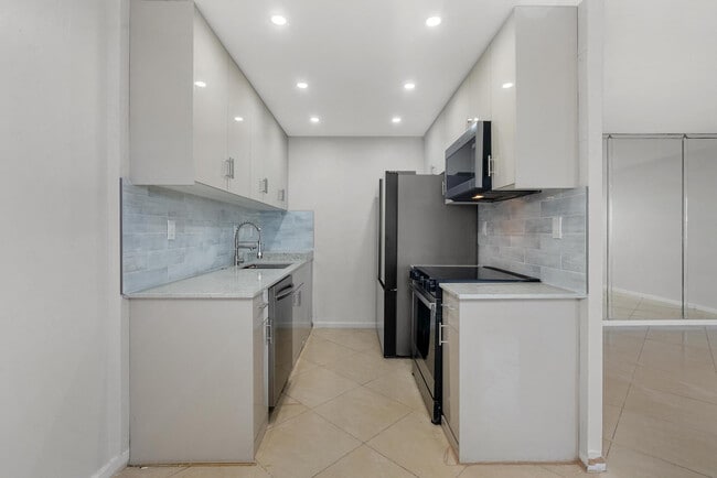 Photo - 3038 Cornwall B Unit 3038