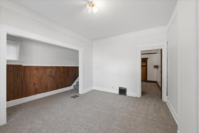 Photo - 53 N 5th Ave