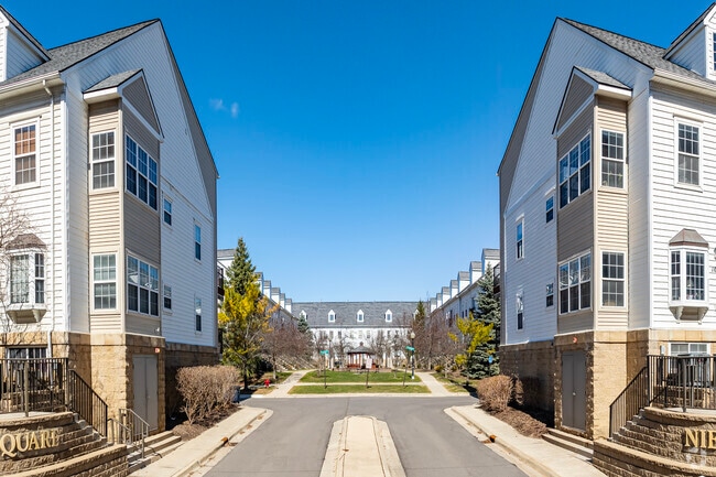Vista alternativa del edificio - Nielsen Square
