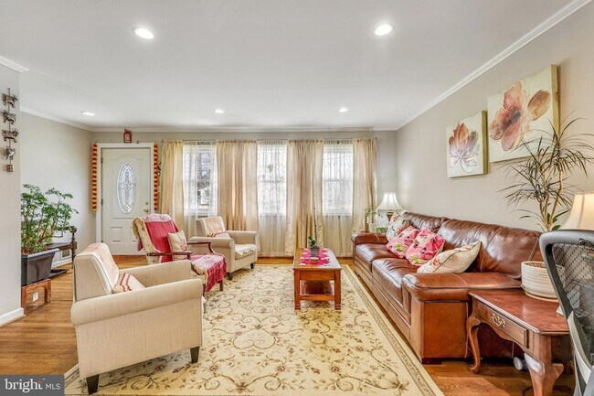 Photo - 205 Tapawingo Rd SW