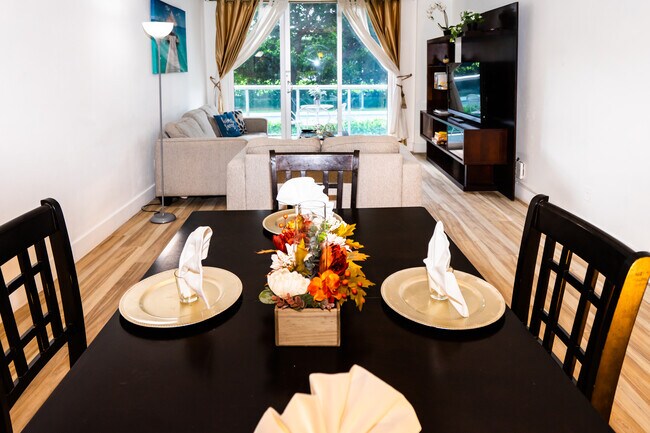 Photo - 19370 Collins Ave Unit 1